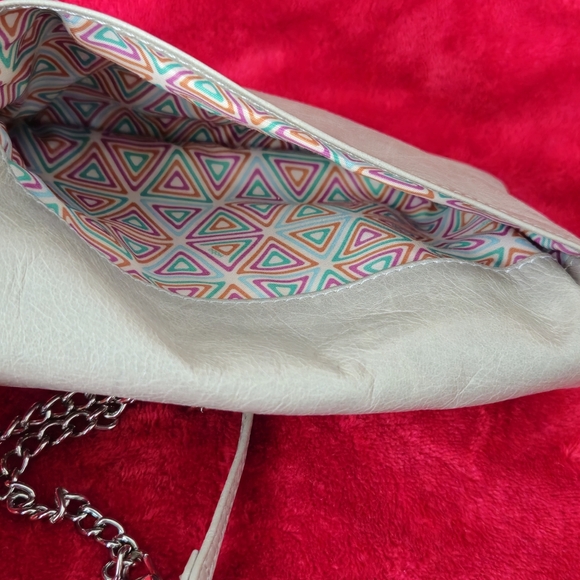 HOBO Daria Light Gray Convertible Crossbody/Clutch Bag with Chain Strap - Picture 8 of 11
